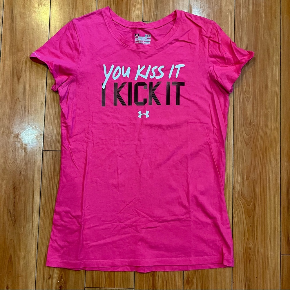 Under Armour Women's UA Heat Gear Semi Fitted Pink T Shirt Size Medium
